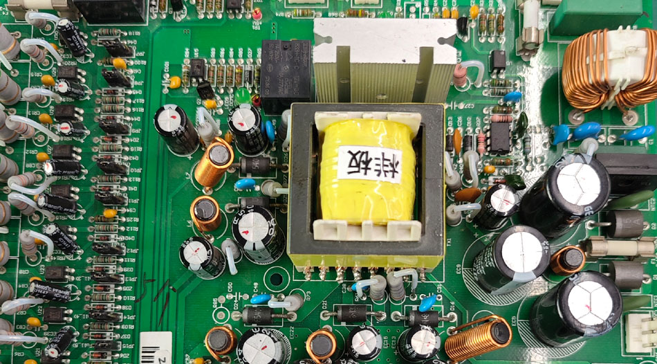 Hoe kunnen innovatieve technologieën in PCBA-fabrieken projectrisico's verminderen?