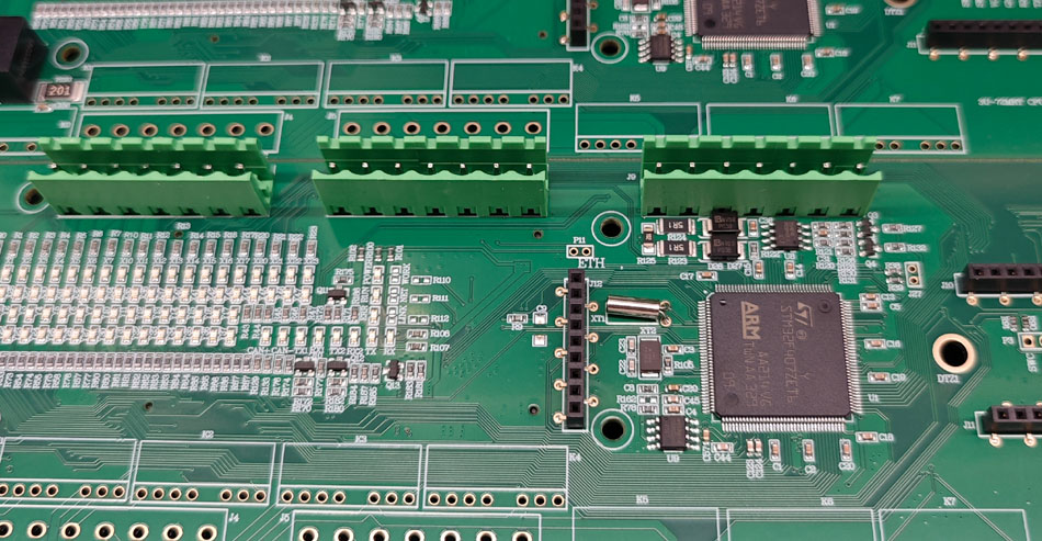 Hoe kunnen PCBA-fabrieken de uitdagingen van spoedorders het hoofd bieden?
